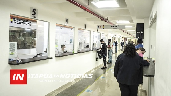 ADELANTADO PAGO DE SALARIOS A FUNCIONARIOS DE LA MUNICIPALIDAD DE ENCARNACIÓN.