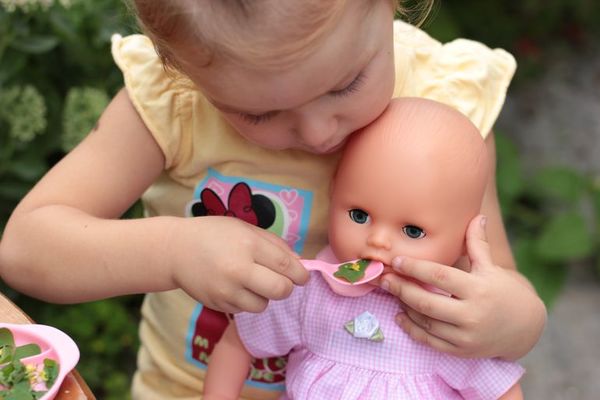 El rescate de una muñeca que devolvió “la fe en las personas”  - Nacionales - ABC Color