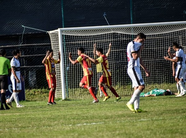 Primera B al día - APF