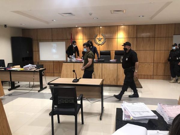 Madre de la pequeña Naydelin implora por justicia a los jueces - Noticiero Paraguay
