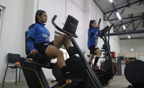 Diario HOY | En una semana definirá a las 18 jugadoras que irán a los Estados Unidos