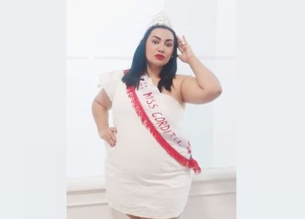 Crónica / Miss Gordita ikuerái de acoso