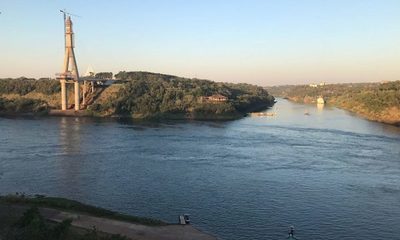 Importante suba del río Paraná
