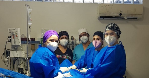 La Nación / Realizan primera cirugía de extracción de tumores mamarios en Hospital de Villa Elisa