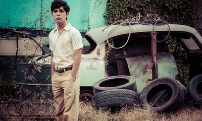 Alejandro Flores, el actor que encarna a Juan Gabriel adolescente | Telefuturo