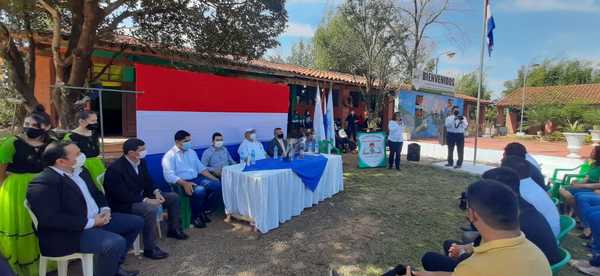 Inauguran aulas en Colegio de Juan Eulogio Estigarribia - Noticiero Paraguay
