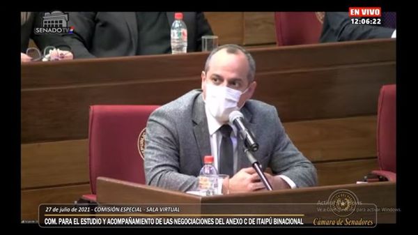 Camilo Benítez, candidato a integrar la terna para el rekutu como contralor, que se definiría este jueves - Nacionales - ABC Color