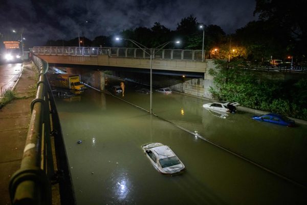 Nueva York y Nueva Jersey paralizadas por "brutales inundaciones" - ADN Digital