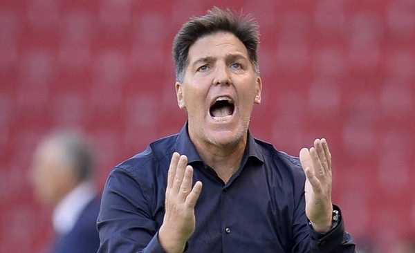 Diario HOY | Adujo “malestar” y no acudió a la conferencia