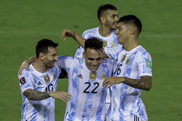 Argentina vence a Venezuela y camina firme hacia Catar 2022