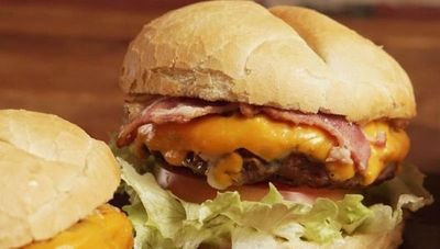 Bear Burger: un sabor a asado hecho hamburguesa (productos 100% a la parrilla)