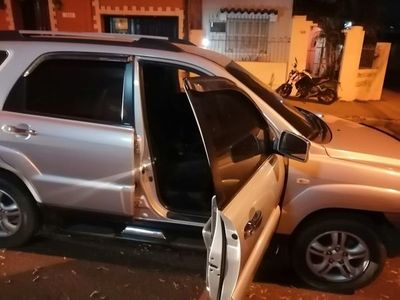 Detienen a guardiacárcel con presunta cocaína en su vehículo - Nacionales - ABC Color