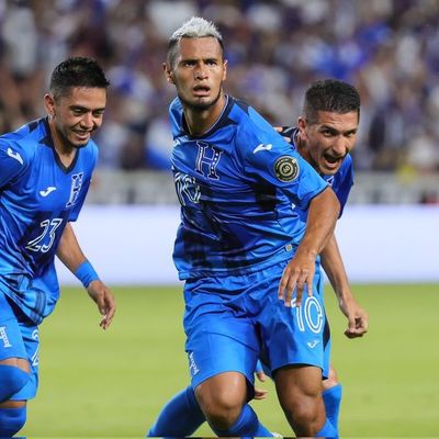 Concacaf: Honduras arranca un empate 1-1 a Canadá - Fútbol - ABC Color