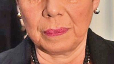 Notoria ausencia de senadores en encuentro con evaluadores