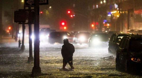 Al menos 28 muertos por inundaciones repentinas en Nueva York y alrededores