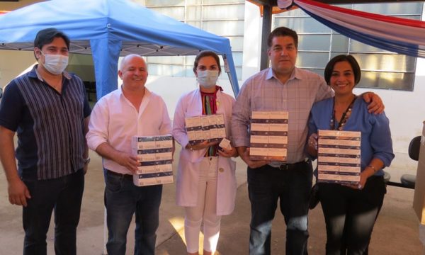 Donan medicamentos a hospital de Franco