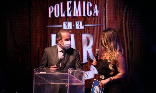 Arturo Rubin y Lorena Arias nos cuentan todo sobre "Polémica en el bar" | Telefuturo