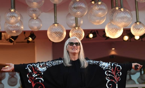 Diario HOY | Jane Campion, icono del feminismo, compite en Venecia con un filme sobre machismo