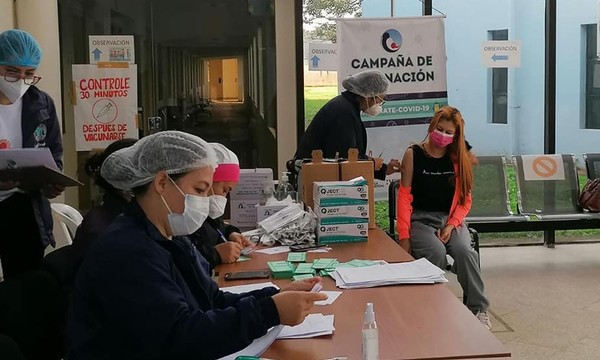 Desde la próxima semana reanudarán vacunación para embarazadas y mayores de 20 años - OviedoPress