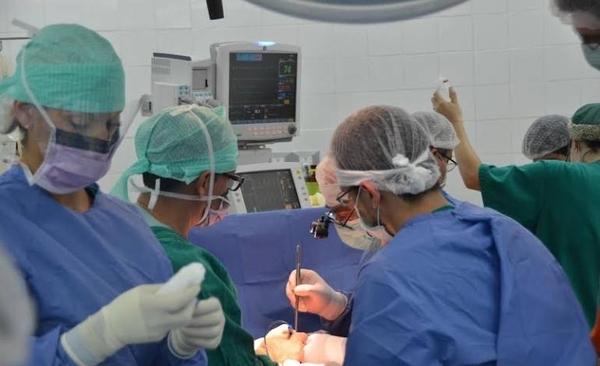 Diario HOY | Clínicas anuncia reactivación de trasplantes hepáticos