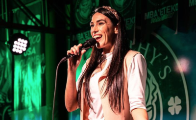 Diario HOY | Silvia Flores y una “flor de show” en el Café del Teatro