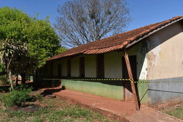Disponen clausura de aulas por peligro de derrumbe en Amambay - Nacionales - ABC Color