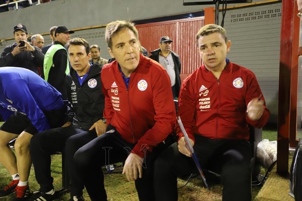 Berizzo habla de su continuidad y de la vuelta de la hinchada albirroja