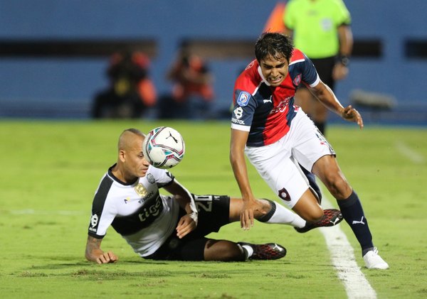 Alexis 'Pulpito' Duarte se acerca al Necaxa de México