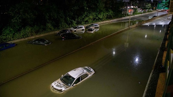 Al menos 44 muertos por las inundaciones en Nueva York - Megacadena — Últimas Noticias de Paraguay