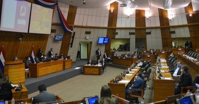 La Nación / Latorre pide dar un corte al “detestable racismo y xenofobia” en el Congreso