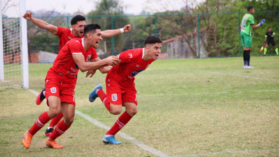 Diario HOY | Jugó en Primera, cayó a la C y ahora empieza la remontada con ascenso anticipado