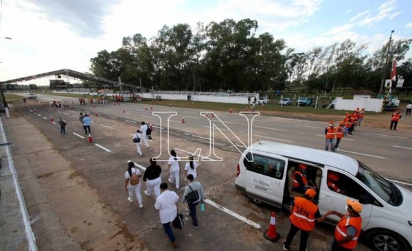 Diario HOY | El vacunatorio Rubén Dumot no abrirá este fin de semana