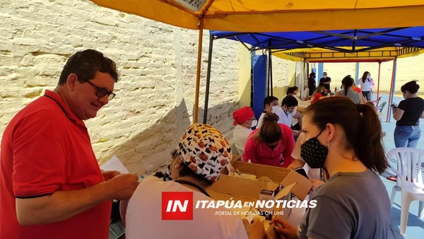 GRAN JORNADA DE ATENCIÓN A LA GENTE EN LOMA CLAVEL.