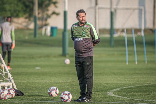 El Coritiba de Gustavo Morínigo se 'pasea' en Brasil