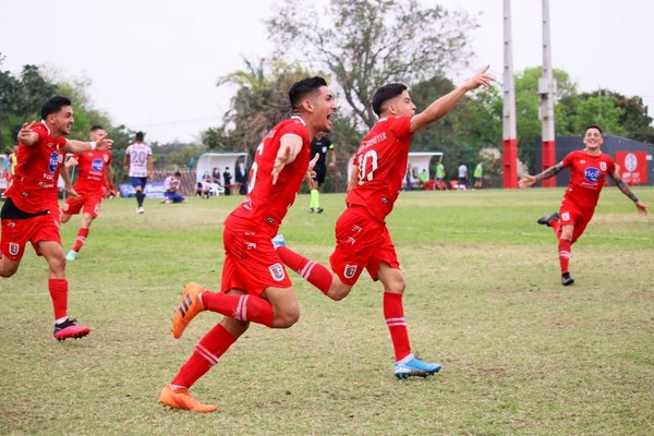 El General Caballero de Zeballos Cué anticipa su ascenso a la Primera B