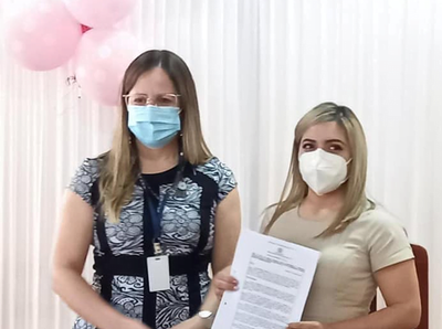 Asume nueva Directora del Hospital de Caaguazú - Noticiero Paraguay