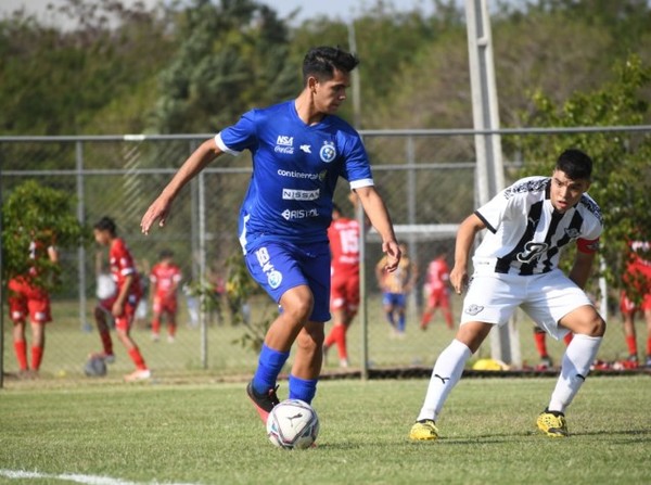 Cuatro victorias y un empate en la Sub 17 - APF