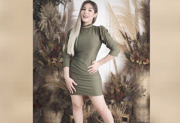 Crónica / EXPECHOCHA ¡Nadia Portillo se achicó las lolas!