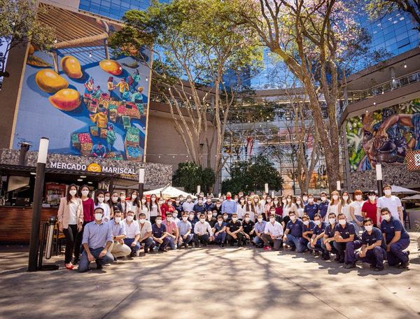 El Shopping Mariscal cumple sus 25 años - Empresariales - ABC Color