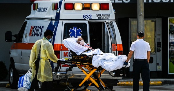 La Nación / Florida reportó máximo número de muertes en toda la pandemia