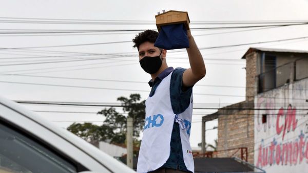 Voluntariado de Techo sale a las calles