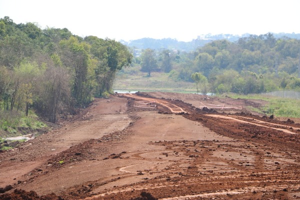 Avanza construcción del primer tramo de la red ferroviaria de Encarnación | .::Agencia IP::.