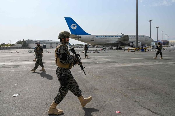 Qatar anuncia la reapertura parcial del aeropuerto de Kabul para la llegada de ayuda humanitaria | .::Agencia IP::.