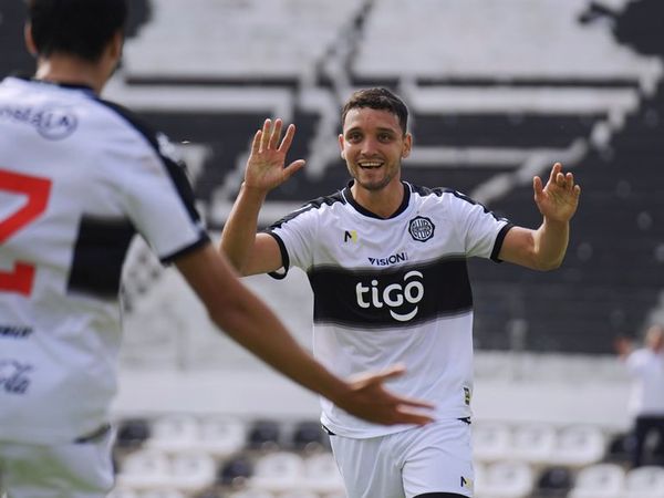 El Olimpia de Julio Cáceres continúa imparable en Reserva - Olimpia - ABC Color