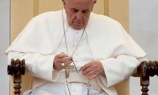 Papa Francisco lamenta que la pandemia del coronavirus haya sembrado desolación y tensión - OviedoPress