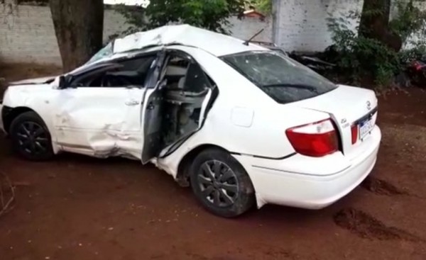 Juez devuelve automóvil que chocó a Samuelito