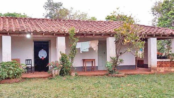 Anciana es víctima de millonario robo