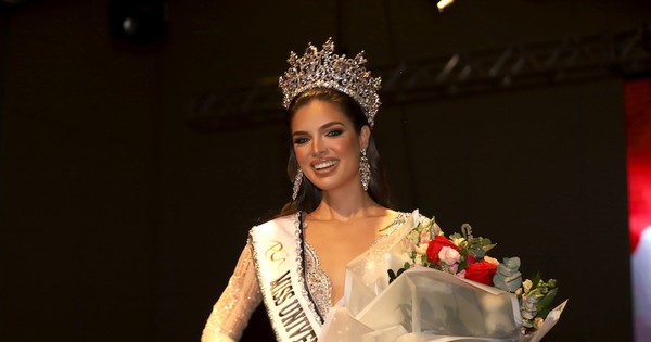 La Nación / Nadia, flamante miss Universo Paraguay