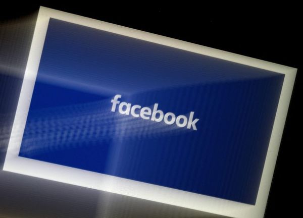 Facebook etiqueta erróneamente a hombres negros como ‘primates’ - Tecnología - ABC Color