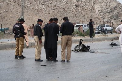Al menos tres muertos y 20 heridos en un atentado suicida talibán en Pakistán | El Independiente